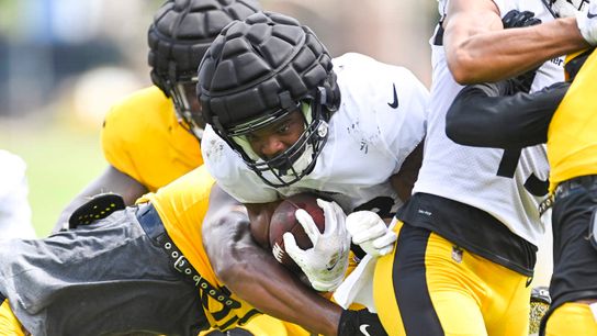 Camp report: Live tackling drill ignites energetic practice taken in Latrobe, Pa. (Steelers)